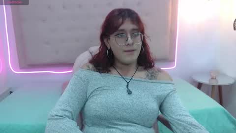 Snapshot of kate_pickman chatting on 02-21-25, 02:50 kate online show from 02-21-25, 02:50