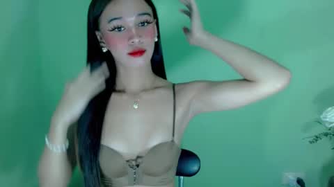 Kate online show from 01-15-25, 04:47