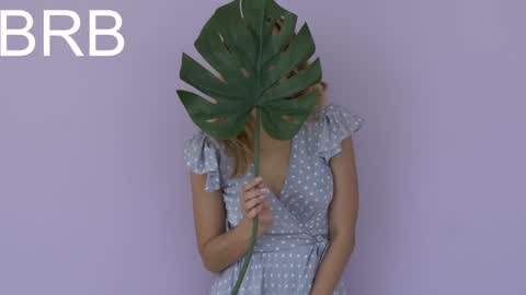 Therapist online show from 12-05-24, 01:25