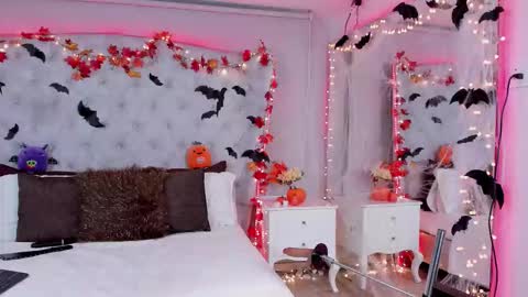 kateanderss online show from 10-29-25, 11:06