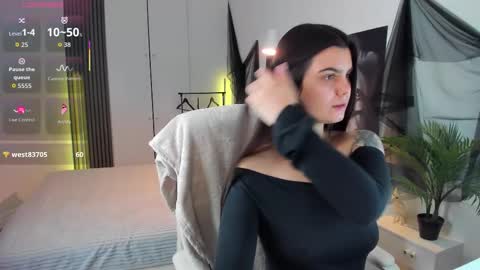 Kate online show from 12-20-25, 09:33