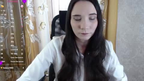 YourKate online show from 03-10-25, 10:37