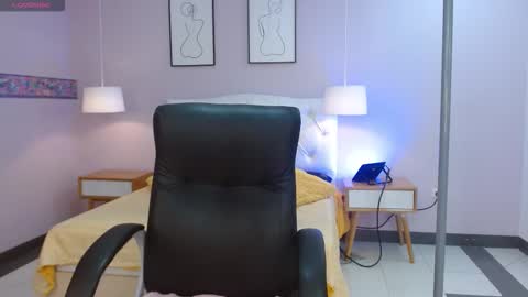 Snapshot of katerinx chatting on 12-03-25, 07:34 katerin online show from 12-03-25, 07:34