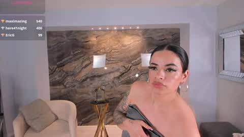 K A T E  online show from 02-03-25, 08:35