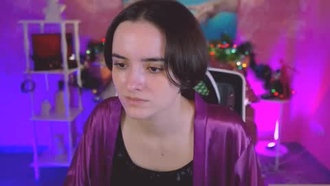 Snapshot of katewillows chatting on 12-17-25, 03:56 katewillows online show from 12-17-25, 03:56