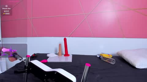 Snapshot of katey_curvy01 chatting on 12-16-24, 08:41 katey Curvy01 online show from 12-16-24, 08:41