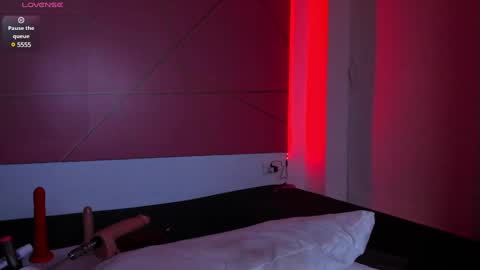 Snapshot of katey_curvy01 chatting on 12-27-24, 06:46 katey Curvy01 online show from 12-27-24, 06:46