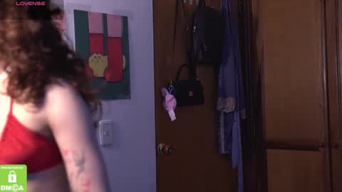 Katerine online show from 11-21-25, 01:59