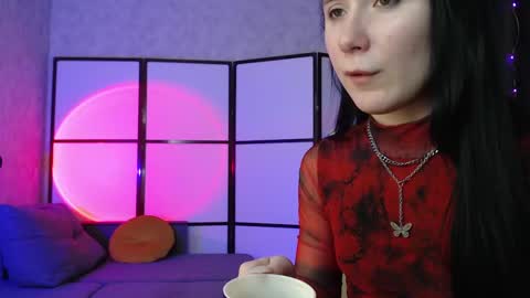 Snapshot of katherine_johnson chatting on 01-17-25, 08:24 katherine_johnson online show from 01-17-25, 08:24