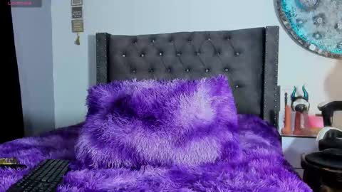 katherine_rose_ online show from 01-15-26, 12:26