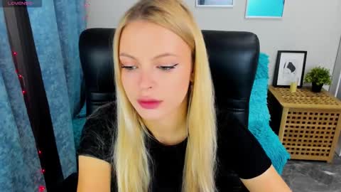 Katherine online show from 09-24-25, 04:21