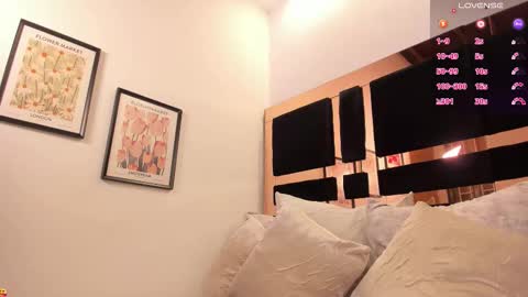 Snapshot of katherinn_gomezz chatting on 11-05-25, 11:43 Katherin online show from 11-05-25, 11:43