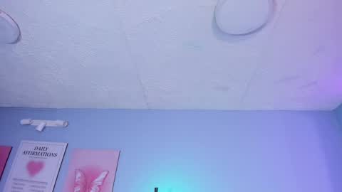 Kathia  online show from 09-12-25, 04:12