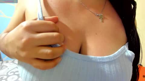 Snapshot of kathiaa_spring chatting on 10-13-25, 03:17 kathia online show from 10-13-25, 03:17