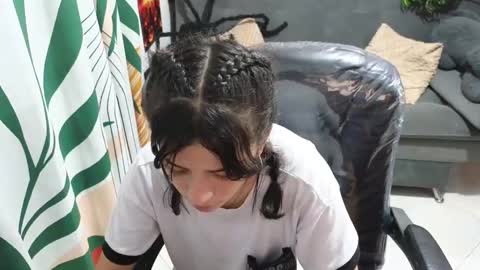 kathie_lozada online show from 10-21-25, 03:51