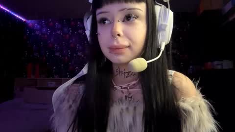 Luna online show from 02-17-26, 03:08