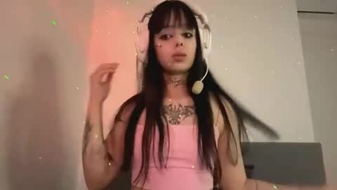 Luna online show from 04-02-26, 04:48