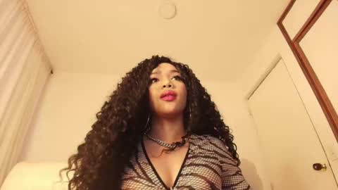 Katherine  online show from 03-08-25, 07:53