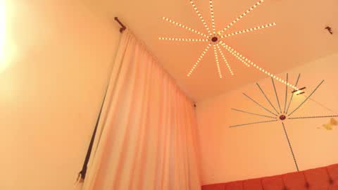 Katherine  online show from 10-09-25, 09:35