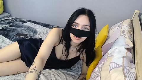 KathrineBerry online show from 02-08-25, 05:40