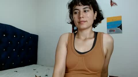 Snapshot of katia_12_ chatting on 02-16-25, 05:37 katia_12_ online show from 02-16-25, 05:37