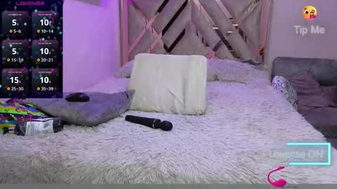 Katia collins online show from 10-22-25, 04:57