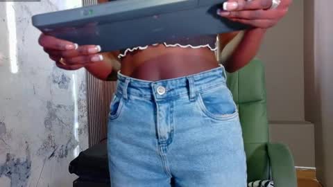 Katia online show from 11-21-25, 11:53