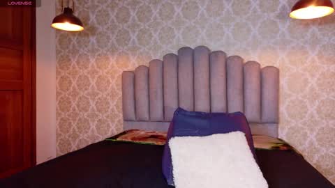 Katia online show from 11-29-25, 07:50