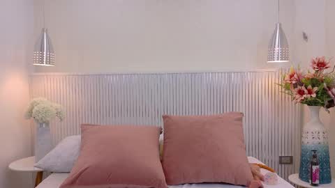 Karen Villas online show from 09-09-25, 08:41