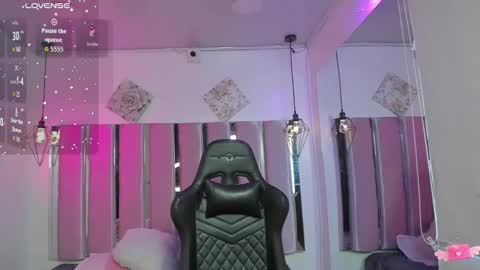 KATIA  online show from 10-27-25, 12:31