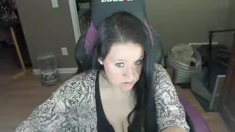 Katie online show from 01-30-25, 02:06