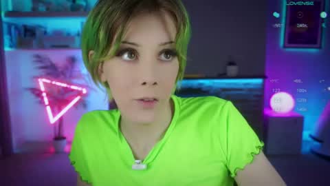 Katie online show from 04-17-26, 02:20