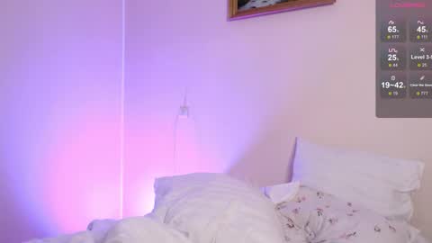 Katie Deville online show from 10-04-25, 02:20