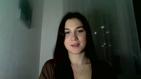 katie_foxi online show from 10-11-25, 05:22