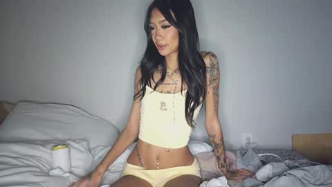 katiecai online show from 09-12-25, 02:44