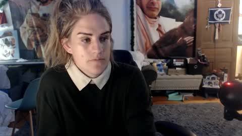 Katie online show from 09-17-25, 04:58