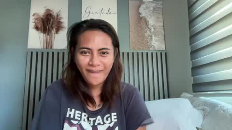 Snapshot of katiefrox_ chatting on 07-18-26, 05:55 katiefrox online show from 07-18-26, 05:55