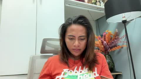 Snapshot of katiefrox_ chatting on 07-26-26, 02:57 katiefrox online show from 07-26-26, 02:57