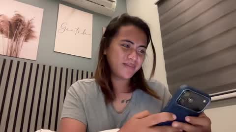 Snapshot of katiefrox_ chatting on 07-29-26, 01:20 katiefrox online show from 07-29-26, 01:20