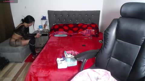 Daniela  online show from 10-14-25, 02:34