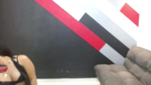 Snapshot of katiuska_xxx chatting on 12-13-25, 07:53 Katiuska online show from 12-13-25, 07:53