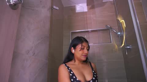 Snapshot of katnees_correa chatting on 02-16-26, 06:42 Follow me on instagram and twitter as correaktnees online show from 02-16-26, 06:42