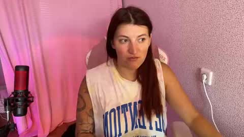   naked in pvt show 100 tk online show from 10-04-25, 09:18