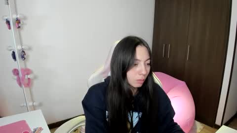 Snapshot of katrinrosex chatting on 12-03-24, 12:24 Katrin  online show from 12-03-24, 12:24