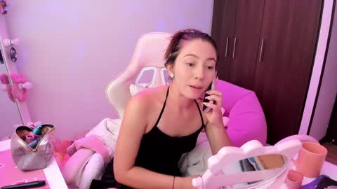 Snapshot of katrinrosex chatting on 12-15-24, 05:10 Katrin  online show from 12-15-24, 05:10