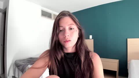 Snapshot of katrinrosex chatting on 01-20-25, 10:15 Katrin  online show from 01-20-25, 10:15