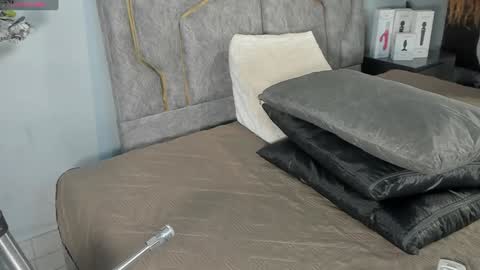 Katerine online show from 01-10-25, 03:50