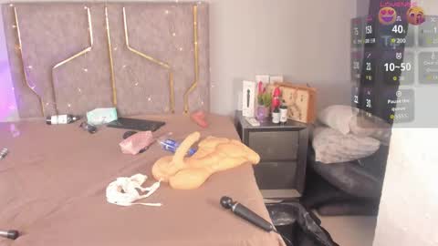 Katerine online show from 09-14-25, 08:41