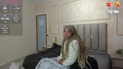 Katerine online show from 04-04-26, 10:51