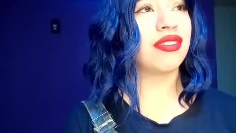 Snapshot of kattexxx chatting on 09-30-25, 04:17 kattexxx online show from 09-30-25, 04:17